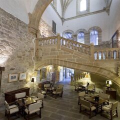 Отель Parador de Plasencia гостиничный бар