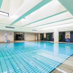 Hotel Equatorial Shanghai бассейн