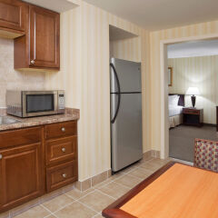 Отель Holiday Inn Columbus Dwtn-Capitol Square Колумбус в номере фото 2