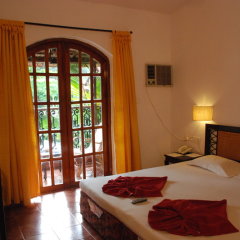 Отель Sea Breeze Beach Resort Candolim Индия, Кандолим - 1 отзыв об отеле, цены и фото номеров - забронировать отель Sea Breeze Beach Resort Candolim онлайн комната для гостей