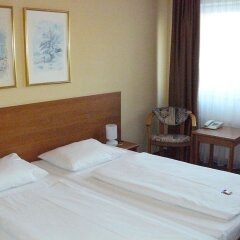astral Inn Hotel Leipzig Лейпциг комната для гостей фото 2