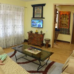 Отель Kathmandu Nomad Apartment Непал, Катманду - отзывы, цены и фото номеров - забронировать отель Kathmandu Nomad Apartment онлайн комната для гостей фото 2