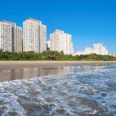 Апартаменты Sanya Qingjinghaiwan Apartment пляж