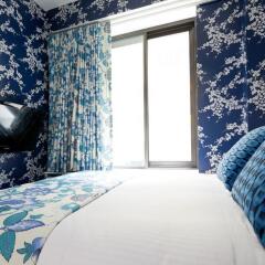 Room Mate Grace Boutique Hotel сейф в номере