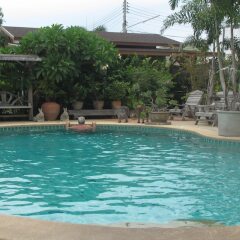 Отель Sophon.19 Apartment (Baan Klang Noen) Таиланд, Паттайя - отзывы, цены и фото номеров - забронировать отель Sophon.19 Apartment (Baan Klang Noen) онлайн бассейн фото 2