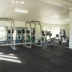 Отель Uprising Beach Resort Фиджи, Вити-Леву - отзывы, цены и фото номеров - забронировать отель Uprising Beach Resort онлайн фитнесс-зал
