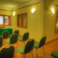 Saint Patrick's Hotel фото 2