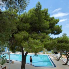 Akra Morea Hotel & Residences бассейн