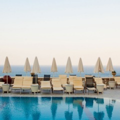 Epavlis Hotel бассейн