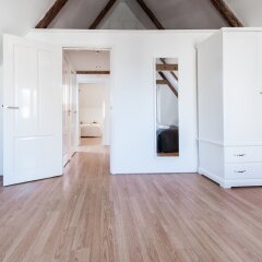 Апартаменты Apartments Jordaan Area сейф в номере