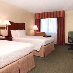 La Quinta Inn & Suites by Wyndham Minneapolis-Minnetonka in Minnetonka, United States of America from 123$, photos, reviews - zenhotels.com room amenities