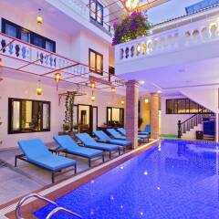 Отель Pham Gia Boutique Villa бассейн фото 3