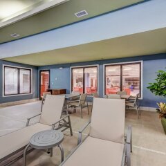 Holiday Inn Express Hotel & Suites Greenville Airport балкон