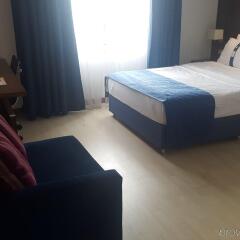 Отель Holiday Inn Express Istanbul-Altunizade комната для гостей