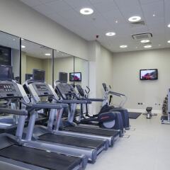 Отель Holiday Inn London Kensington Forum фитнесс-зал