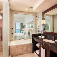 JA Ocean View Hotel in Dubai, United Arab Emirates from 167$, photos, reviews - zenhotels.com bathroom