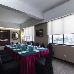 Отель REGALPARK Hotel Kuala Lumpur Малайзия, Куала-Лумпур - отзывы, цены и фото номеров - забронировать отель REGALPARK Hotel Kuala Lumpur онлайн помещение для мероприятий