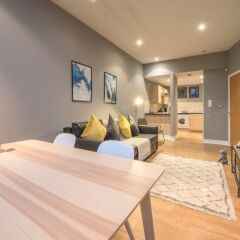 Апартаменты 2 Bedroom Apartment Near Manchester Victoria комната для гостей фото 4