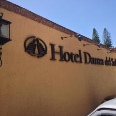 Hotel Danza del Sol парковка
