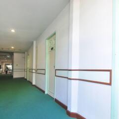 Отель Zen Rooms Basic Chinatown Bangkok Бангкок парковка