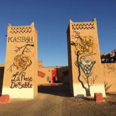 Отель Auberge Kasbah La Rose De Sable Марокко, Мерзуга - отзывы, цены и фото номеров - забронировать отель Auberge Kasbah La Rose De Sable онлайн вид на фасад
