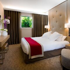 Отель Privilège Hôtel Mermoz Франция, Тулуза - отзывы, цены и фото номеров - забронировать отель Privilège Hôtel Mermoz онлайн удобства в номере