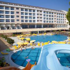 Отель Laphetos Beach Resort & Spa - All Inclusive бассейн