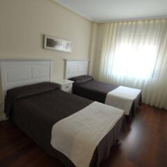 Отель Apartamentos Verdemar Испания, Льянес - отзывы, цены и фото номеров - забронировать отель Apartamentos Verdemar онлайн комната для гостей фото 3