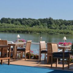 Отель Compass River City Boatel питание