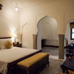 Отель The Raj Palace (Small Luxury Hotels of the World) комната для гостей фото 3