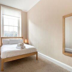 Апартаменты Charlotte Sq. Apartment Private Garden Эдинбург комната для гостей фото 2