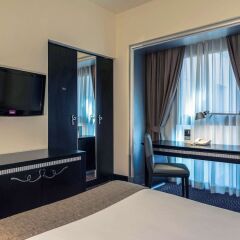 Отель Mercure Gold Hotel Al Mina Road Dubai ОАЭ, Дубай - 2 отзыва об отеле, цены и фото номеров - забронировать отель Mercure Gold Hotel Al Mina Road Dubai онлайн удобства в номере фото 2