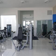 Отель Beach Front Luxury Apartment - BlueBeach Доминикана, Пунта Кана - отзывы, цены и фото номеров - забронировать отель Beach Front Luxury Apartment - BlueBeach онлайн фитнесс-зал