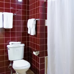 One Pacific Hotel in Tamuning, United States of America from 183$, photos, reviews - zenhotels.com bathroom