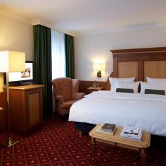 Platzl Hotel 4* Номер Делюкс с различными типами кроватей фото 2