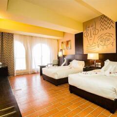 Amazonia Hotel сейф в номере