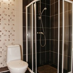 Гостиница Айсберг в Краснодаре отзывы, цены и фото номеров - забронировать гостиницу Айсберг онлайн Краснодар ванная