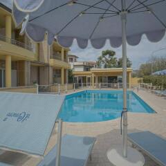 Hotel Residence Il Conero 2 Нумана бассейн
