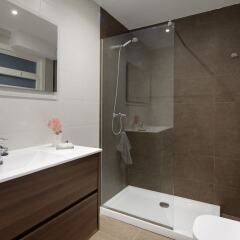 Апартаменты Palacio Miramar Apartment by FeelFree Rentals ванная