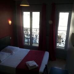 Отель Hipotel Paris Bastille Saint Antoine Франция, Париж - 1 отзыв об отеле, цены и фото номеров - забронировать отель Hipotel Paris Bastille Saint Antoine онлайн комната для гостей фото 2