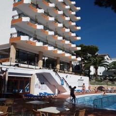 Cala Ferrera Hotel бассейн фото 3