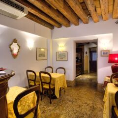 Отель Lanterna Di Marco Polo Италия, Венеция - отзывы, цены и фото номеров - забронировать отель Lanterna Di Marco Polo онлайн интерьер отеля