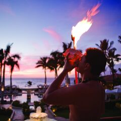 Отель Four Seasons Resort Maui at Wailea гостиничный бар