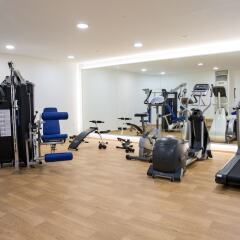 Blue Sky City Beach Hotel фитнесс-зал