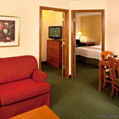 Отель Towneplace Suites Baltimore Fort Meade Аннаполис-Джанкшн комната для гостей фото 5