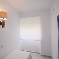 Отель Apartamento Azul Boliches en Fuengirola Испания, Фуэнхирола - отзывы, цены и фото номеров - забронировать отель Apartamento Azul Boliches en Fuengirola онлайн комната для гостей фото 4