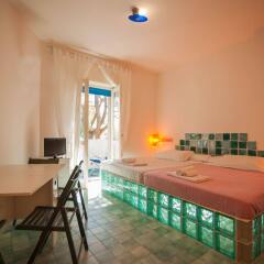 Отель B&B Residence L'isola che non c'è Фонтане-Бьянке комната для гостей фото 3