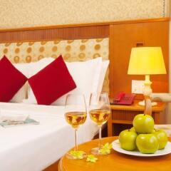 Cherry Hotel в номере