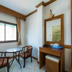 Отель Magnific Guesthouse Patong удобства в номере фото 2