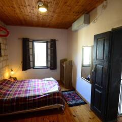 Fauzi Azar by Abraham Hostels Израиль, Назарет - отзывы, цены и фото номеров - забронировать отель Fauzi Azar by Abraham Hostels онлайн комната для гостей